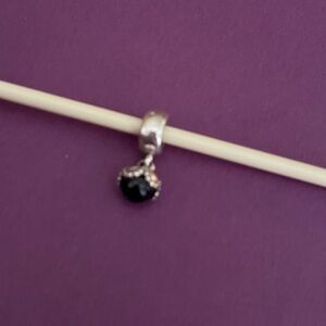 Pandora drop black onyx dangle charm. Retired. Item # 7903790.